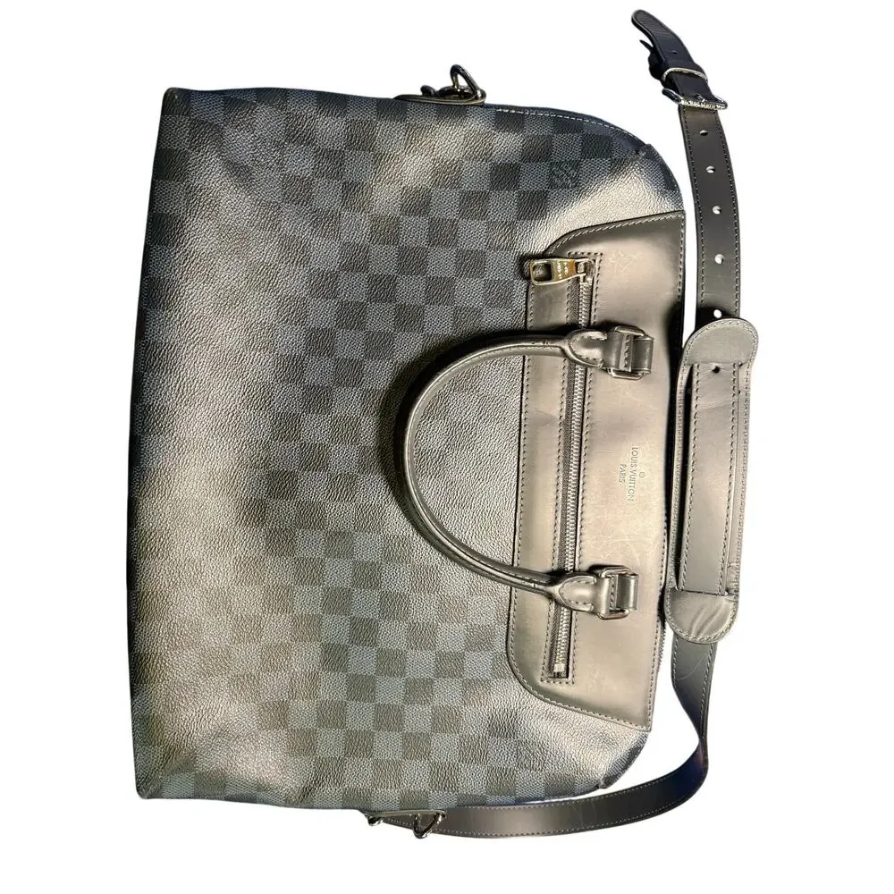 Louis Vuitton Damier Graphite Porte-Documents Voyage (document briefcase)